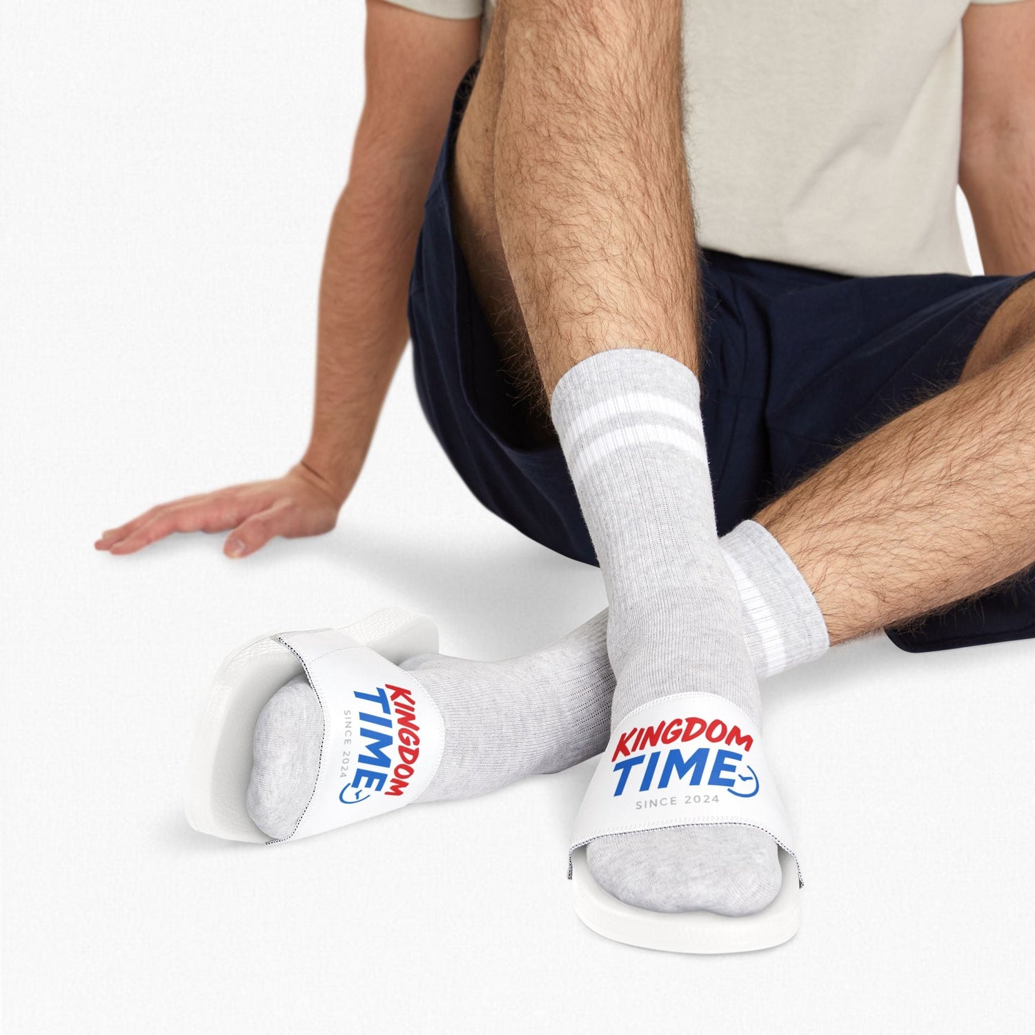 FOOTWEARS